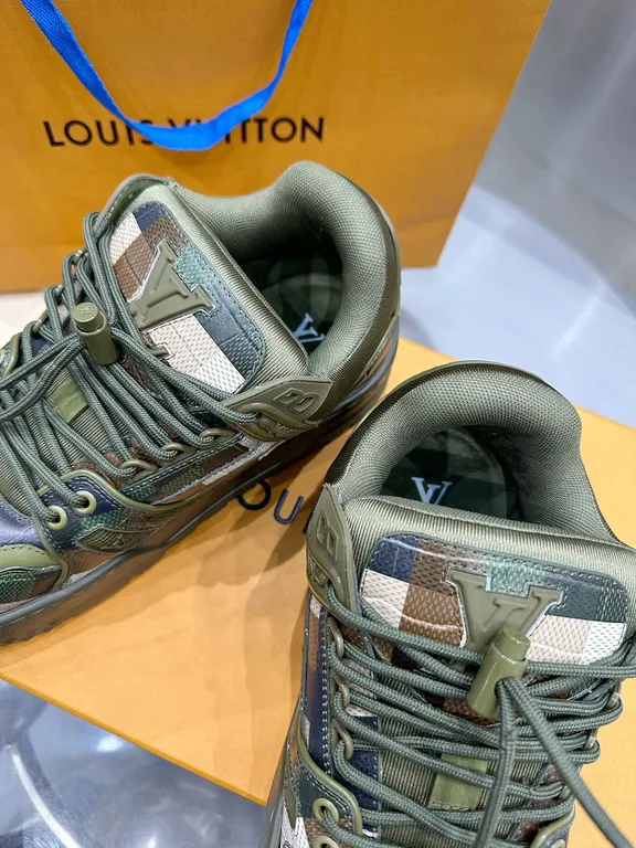 Louis Vuitton Shoe 